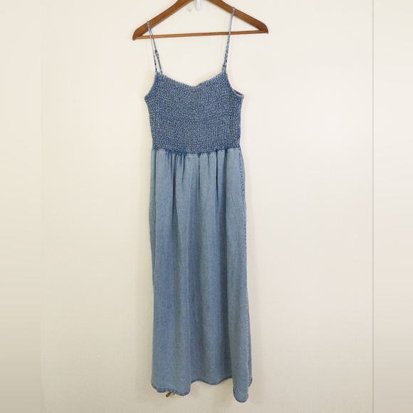Z Supply Bayside Chambray Midi Dress Size Small - Picture 2 of 6